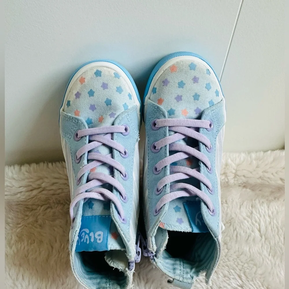 Bluey Girl High Top Sneakers - Picture 13 of 15